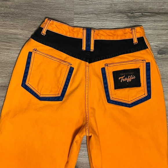 VTG 80s Traffic Embroidered High Waist Women's Mom Jeans Size 13/14 Orange - Picture 12 of 12